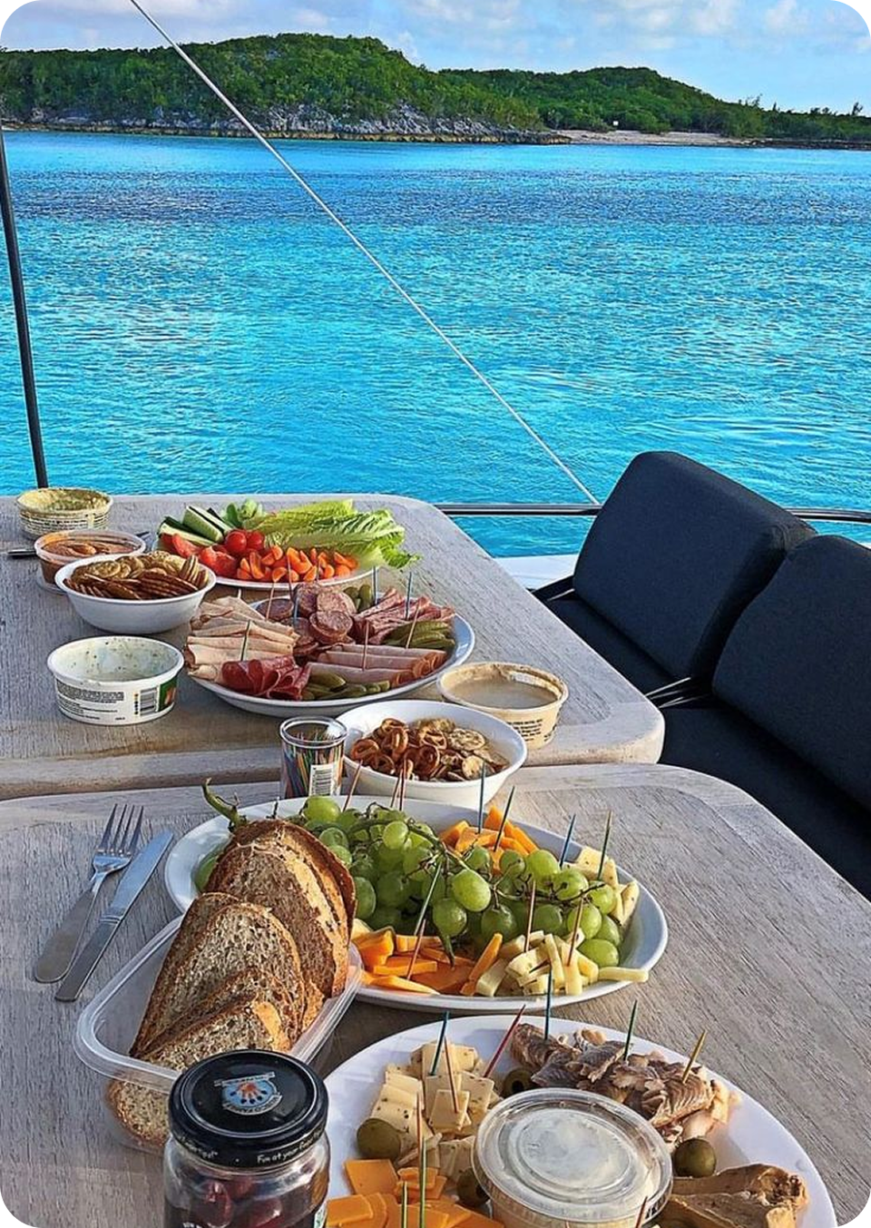 Luxury dining on a yacht